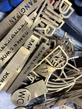 гидроабразивная резка деталей из латуни.jpeg