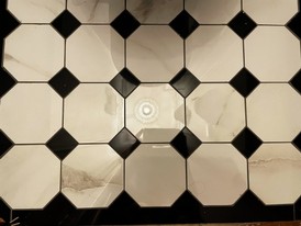 резка панно из керамогранита в спб.jpeg